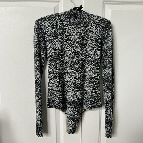 Guess by Marciano Bodysuit Womens S Animal Cheetah Print Turtleneck Long Sleeve - Picture 1 of 6